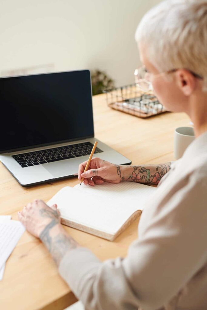 Descubre los cursos Equipo Anea Formación 6